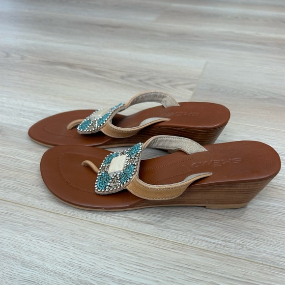 Skemo Banks Beaded Wooden Wedge Sandals Size 8 - Picture 2 of 9